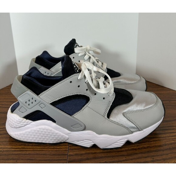 Nike Other - Nike Air Huarache DD1068-005 Men's Sz 10 Gray Athletic Shoes Good Condition